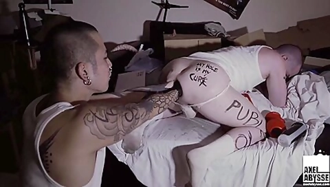 Double Fisted By Asian Gay - Yoshi Kawasaki And Axel Abysse